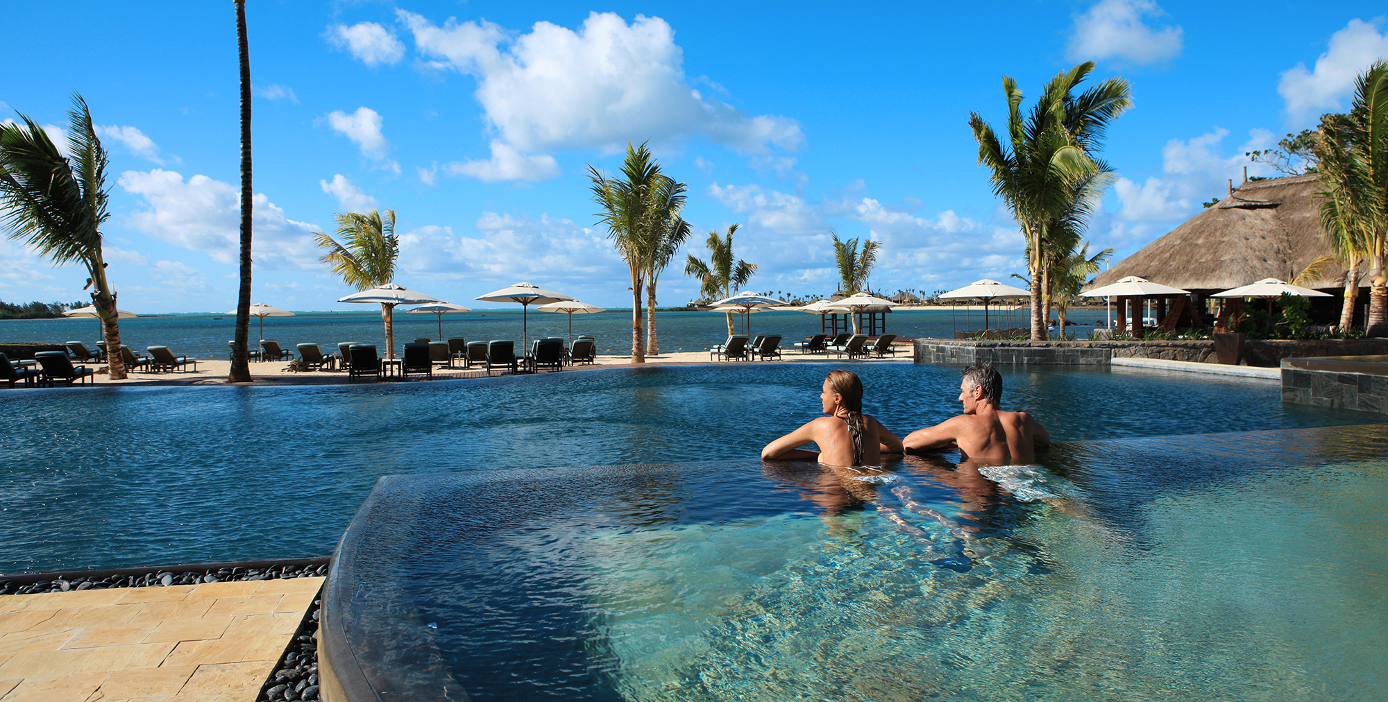 Infinity pool at Four Seasons Anahita