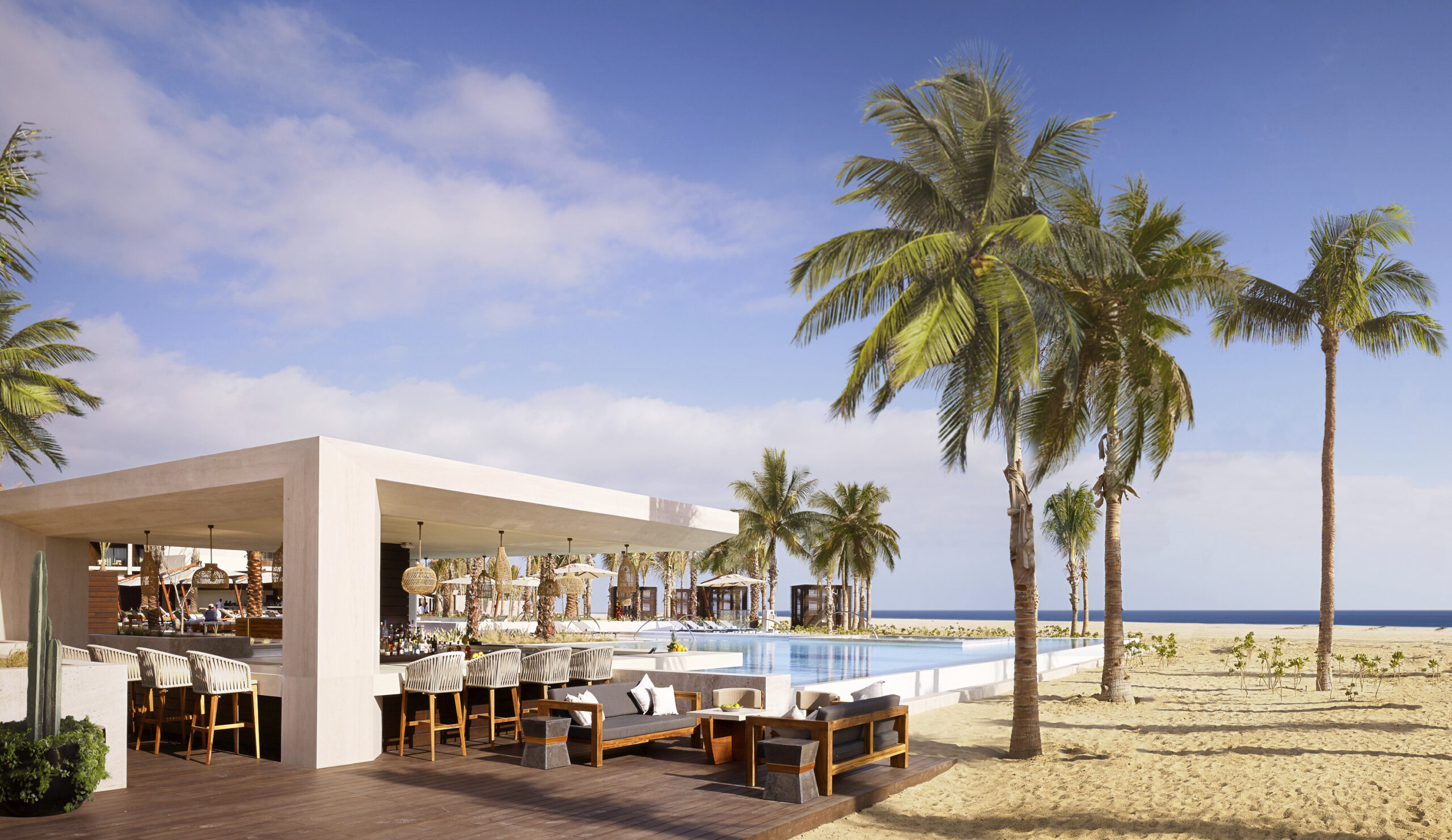 Swim up bar at nobu hotel los cabos