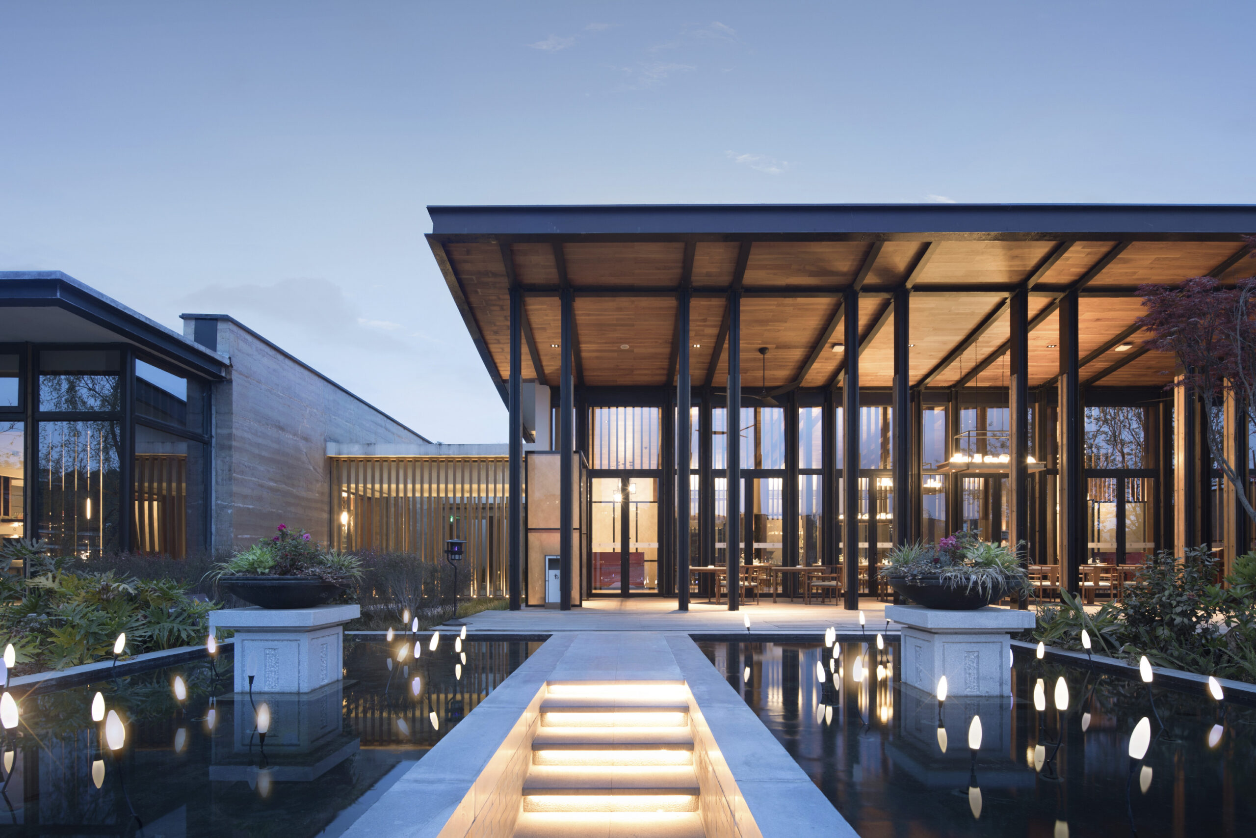 Jinshuo Hotel + Resort. Integrated design.