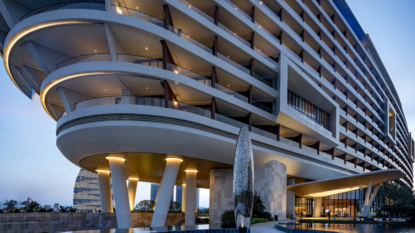 Crowne Plaza Sanya Haitang Bay Resort | WATG