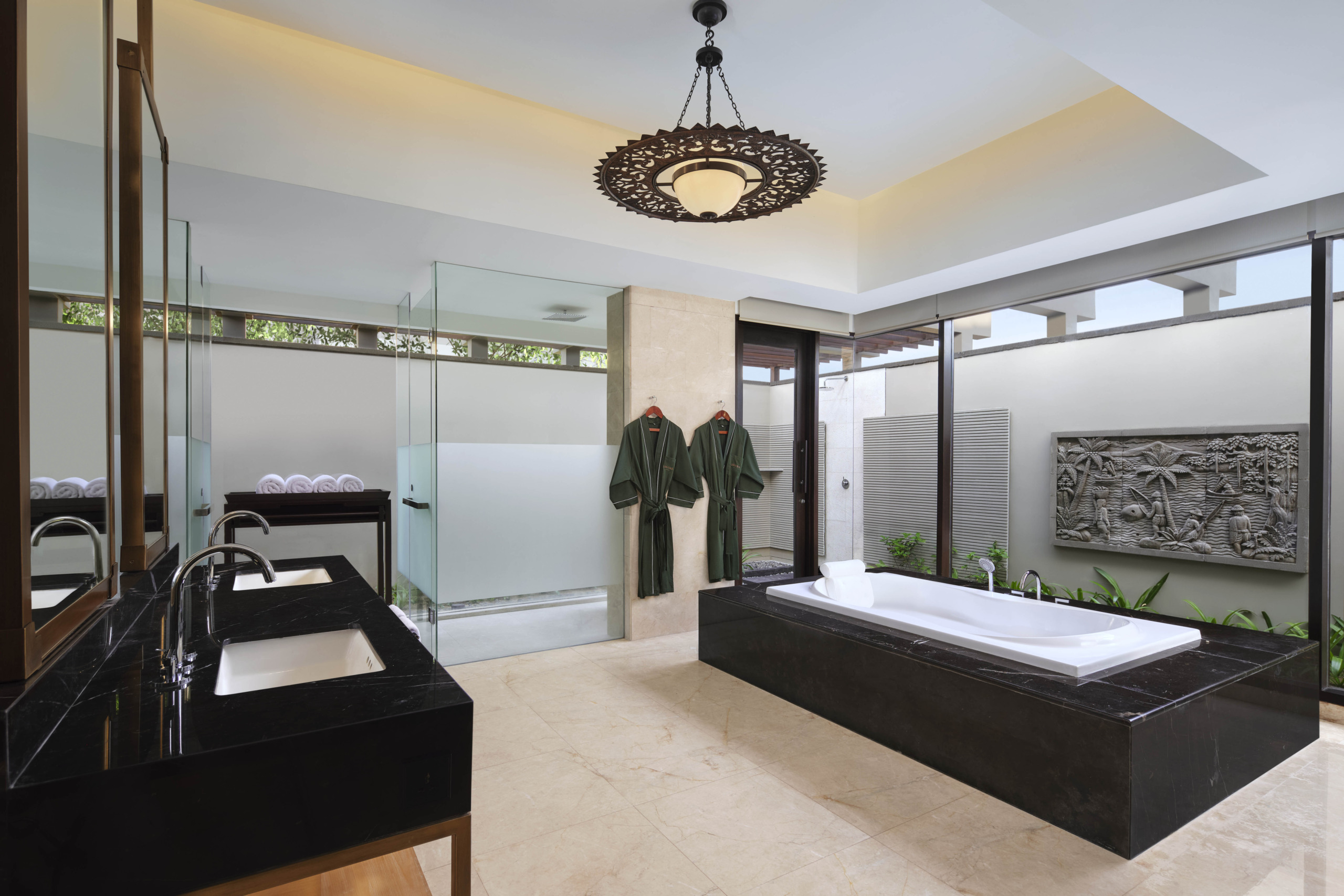 umana bali bathroom