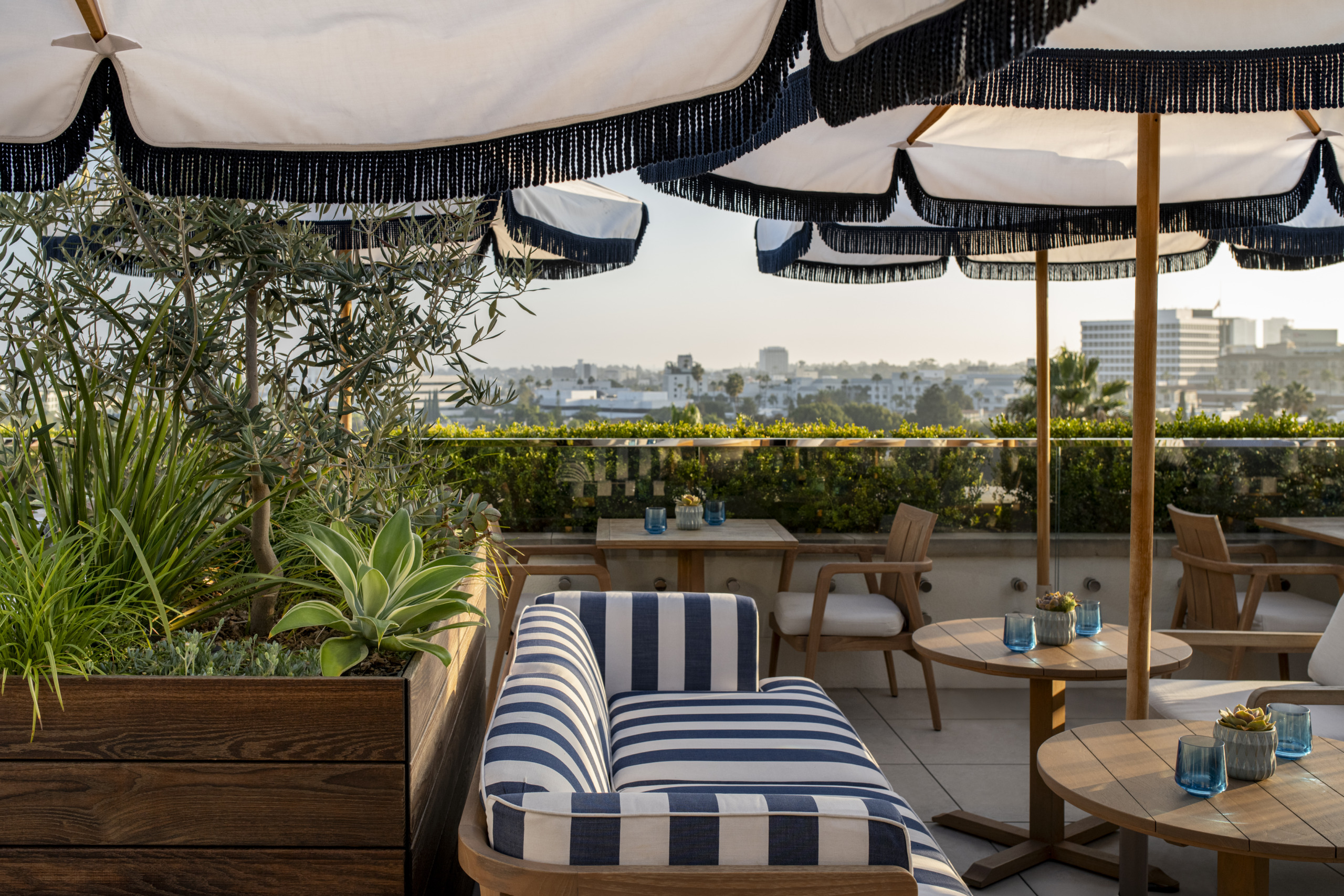 L’Ermitage Beverly Hills A beloved landmark hotel is elevated into a boutique luxury destination, where European sophistication meets relaxed California modernism.
