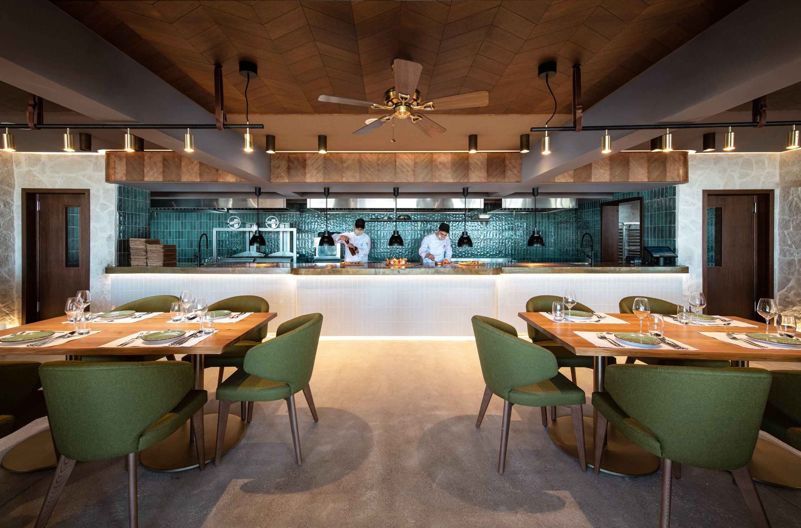 Mitsis Rinela Beach Wimberly F&B